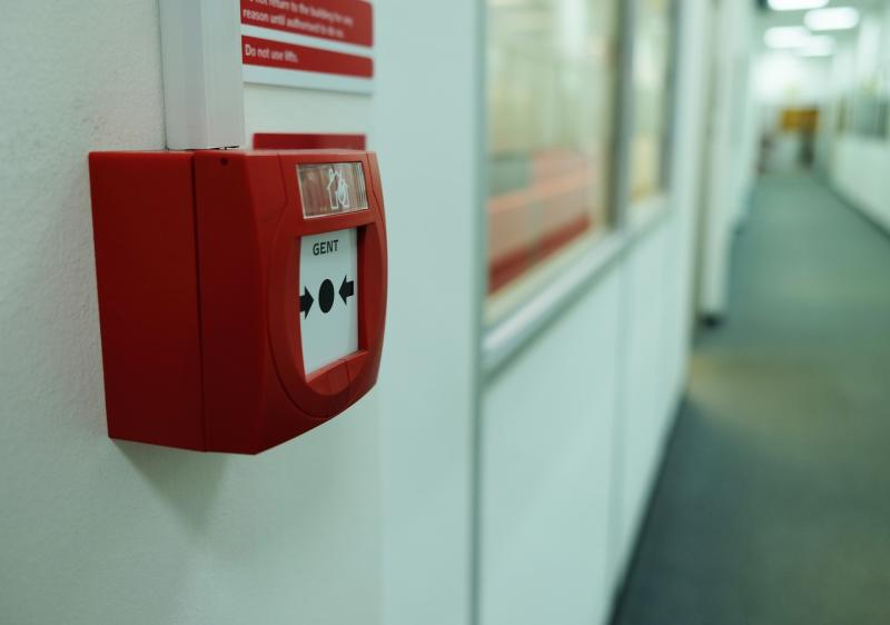 Монтаж охранно-пожарной сигнализации для банка
